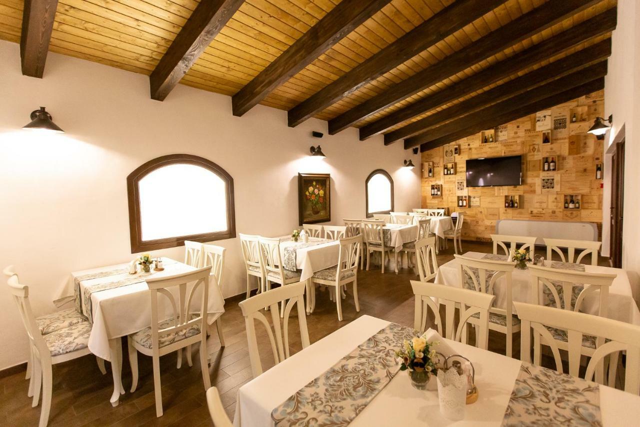 Hotel Ave, Alba! Alba Iulia Zewnętrze zdjęcie