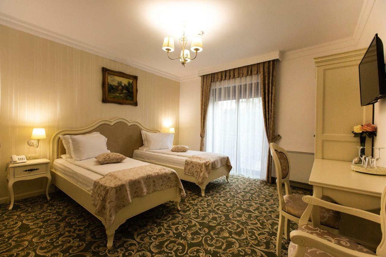 Hotel Ave, Alba! Alba Iulia Zewnętrze zdjęcie