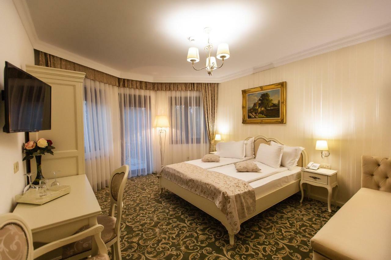 Hotel Ave, Alba! Alba Iulia Zewnętrze zdjęcie