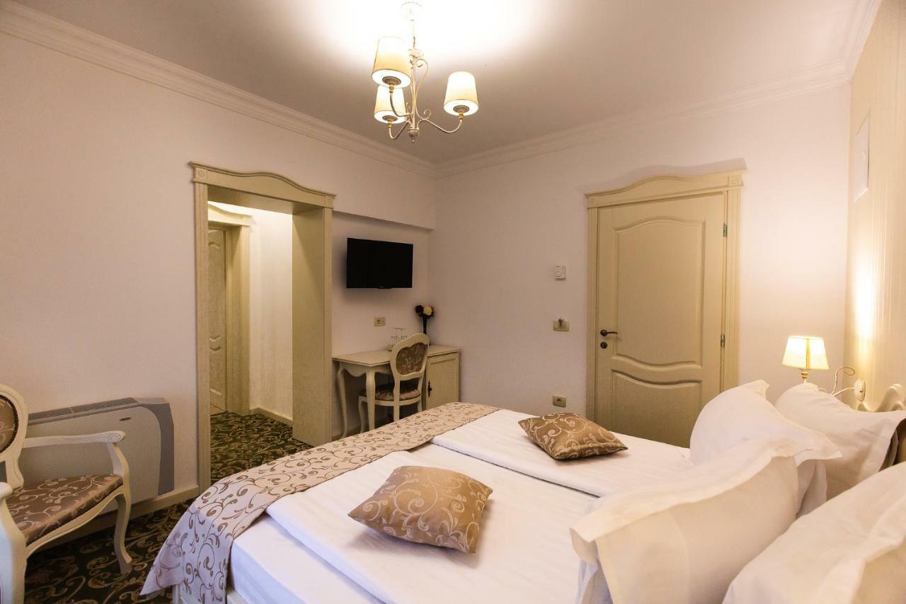 Hotel Ave, Alba! Alba Iulia Zewnętrze zdjęcie