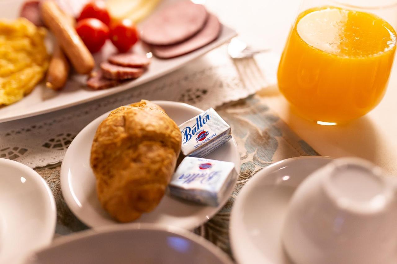 Hotel Ave, Alba! Alba Iulia Zewnętrze zdjęcie